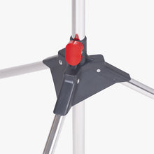 Cargar imagen en el visor de la galería, Ducha de Jardín con Trípode – Ducha Exterior Portátil Regulable para Piscina y Camping
