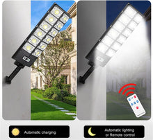 Cargar imagen en el visor de la galería, Lámpara Solar Exterior con Sensor de Movimiento – Luz LED Impermeable para Jardín y Patio
